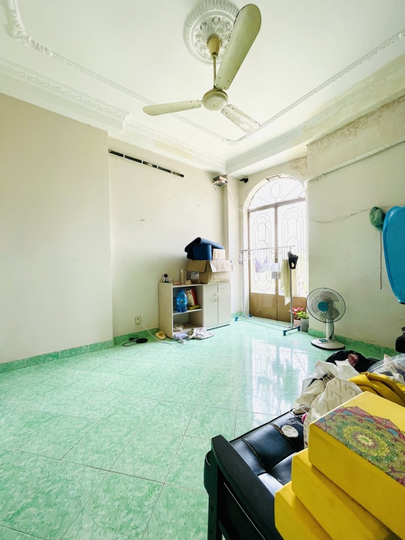 BÁN NHÀ MẶT TIỀN 40M2 5 TẦNG NGANG 6M 5 PN KD ĐỈNH TRƯỜNG SA GẤP BÁN 9.2 TỶ. - Ảnh 3